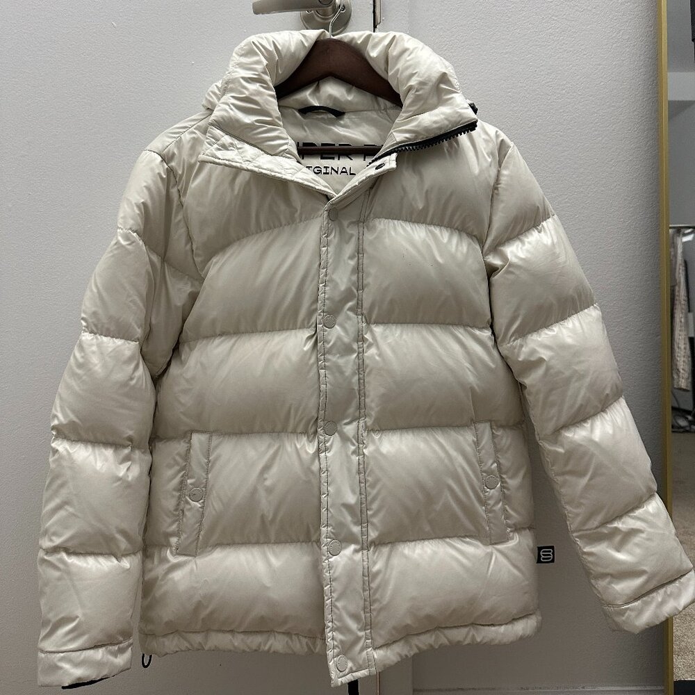 Aritzia Superpuff Original Hi-Gloss in Birch